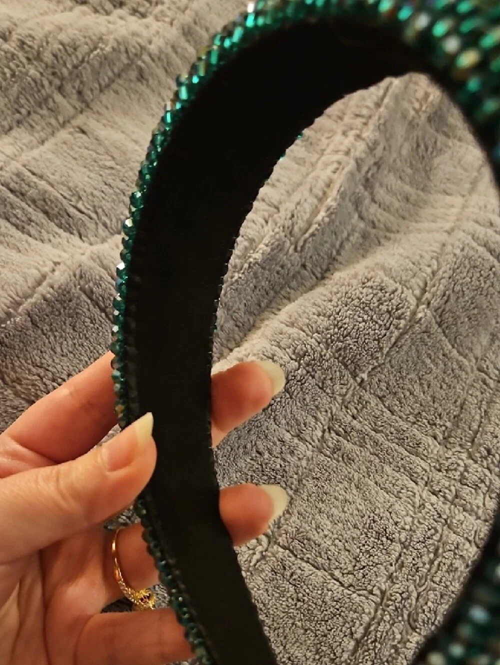Piper K Green Embellished Jeweled Headband - Picture 6 of 8